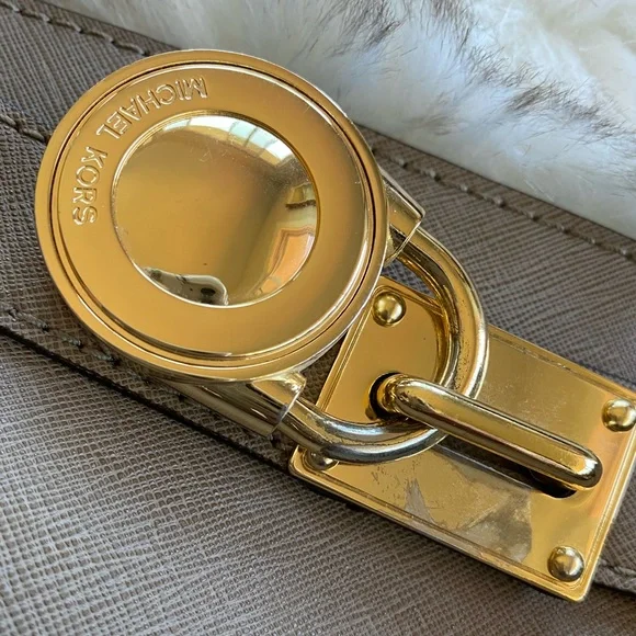 Michael Kors Hamilton Saffiano leather large tote - Picture 8 of 10